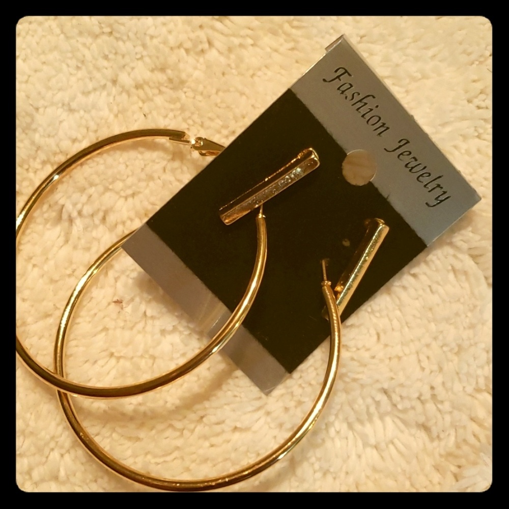 💎GOLD HOOP EARRINGS 💎